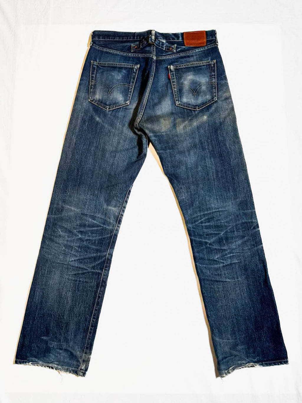 1990s Made in Japan Levi’s 702XX Cinchback Big E Selvedge Denim Jeans - 34x33 (Tagged 34x36)