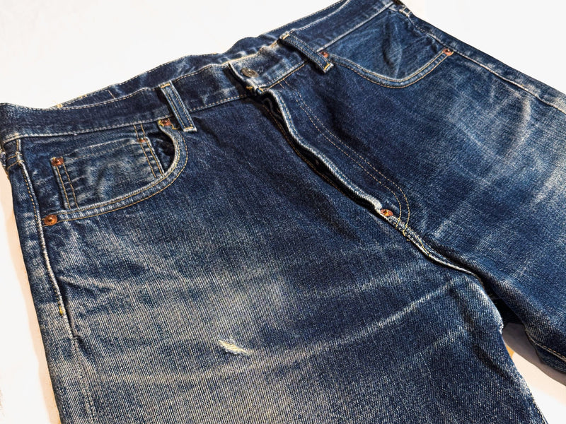 1990s Made in Japan Levi’s 702XX Cinchback Big E Selvedge Denim Jeans - 34x33 (Tagged 34x36) - Lazy Sun