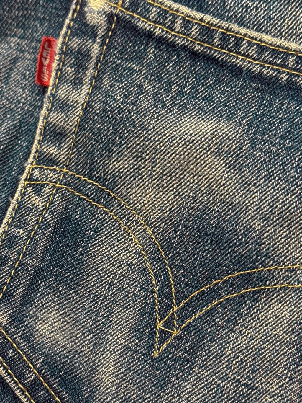 1990s Made in Japan Levi’s 702XX Cinchback Big E Selvedge Denim Jeans - 34x33 (Tagged 34x36)