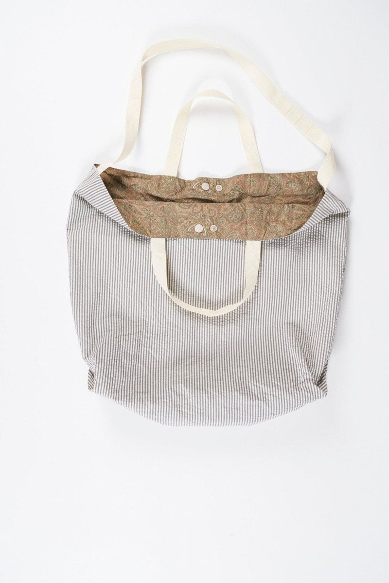 Carry All Tote-Navy - Natural Cotton Seersucker - Lazy Sun