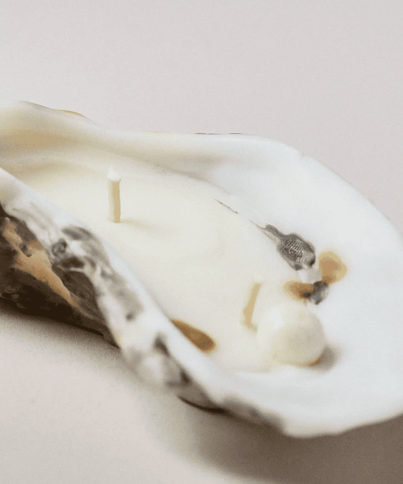 Pearl Oyster Candle
