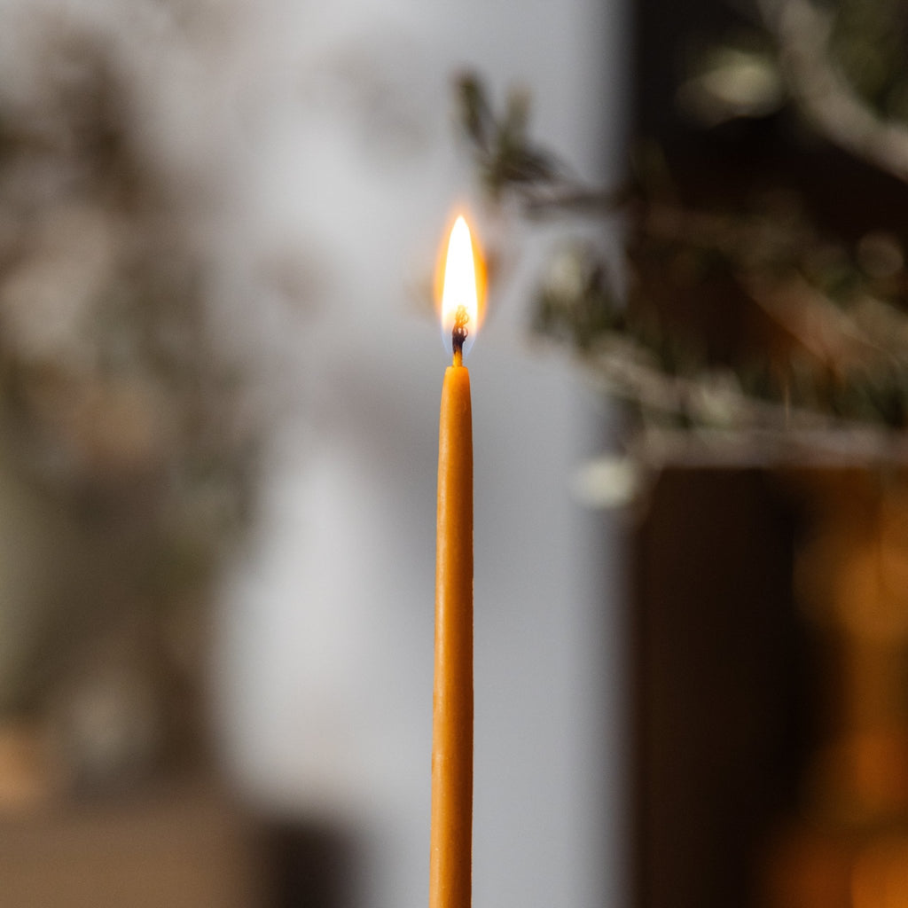 Melissa Beeswax Thin Tapers - Pack of 15