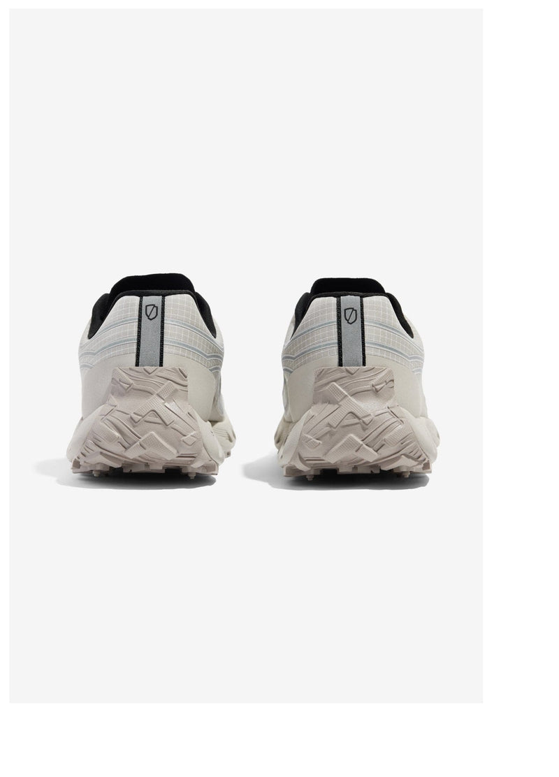 Norda 002 - Cinder - Lazy Sun