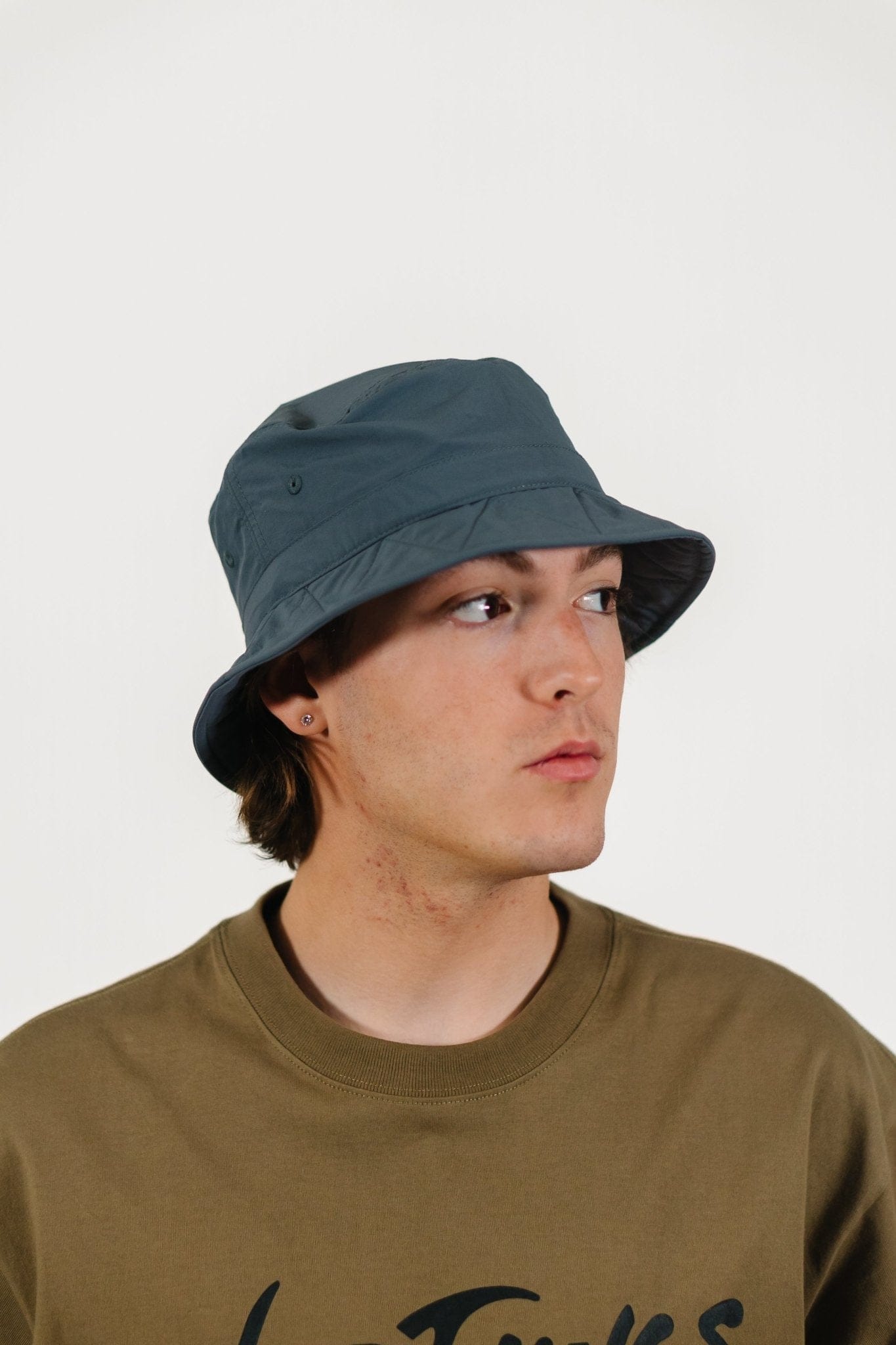 Nylon best sale bucket hat